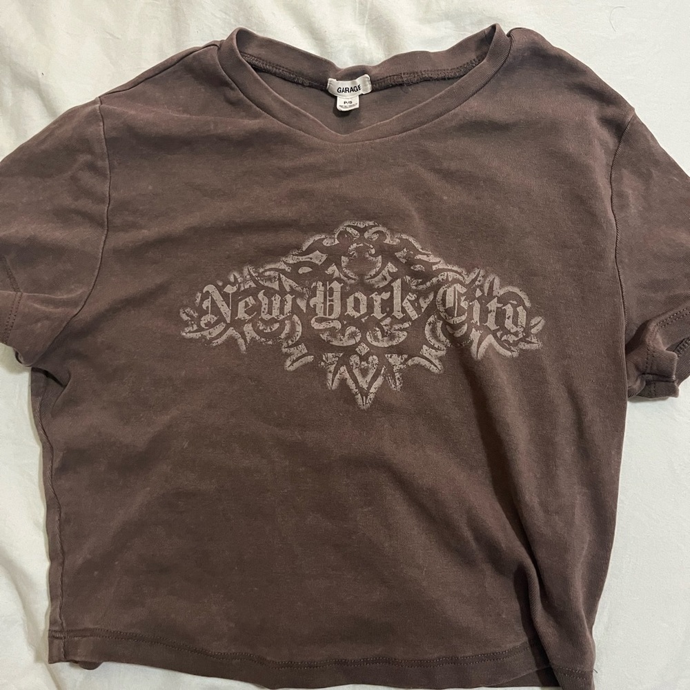 Garage baby tee